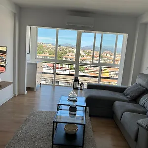 https://piso-torre-del-mar-1.1costadelsol.com